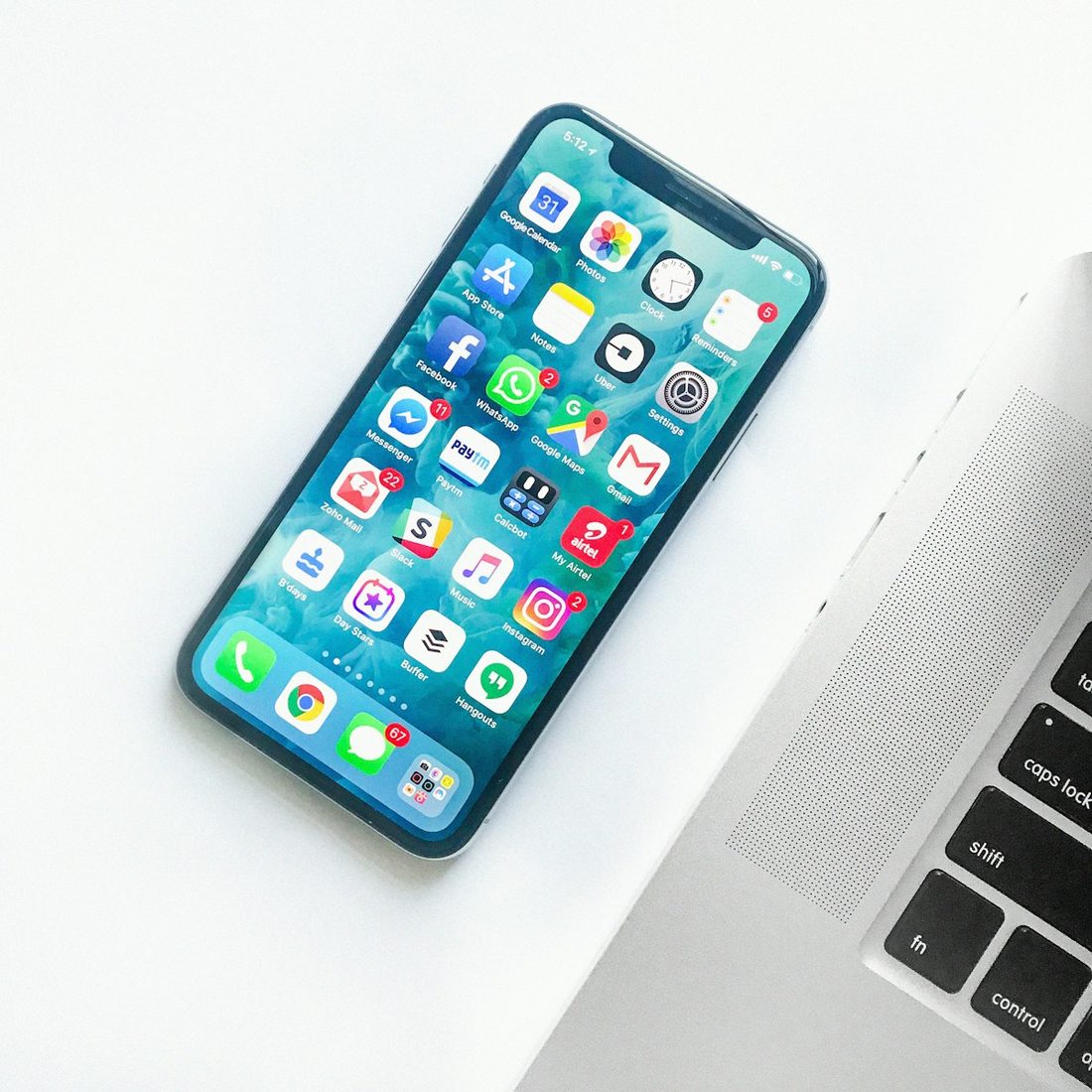 今年会 APP 赛程与赛事列表界面示意